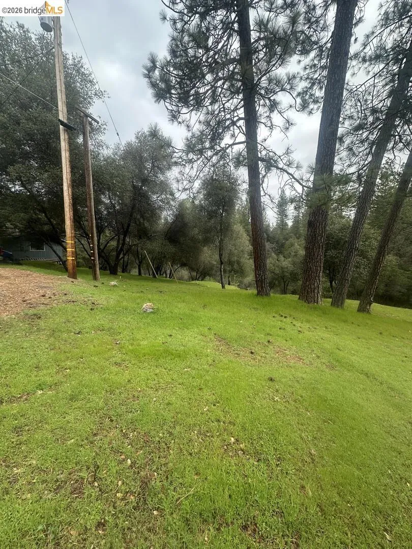13095 Fox CT Groveland, CA 95321