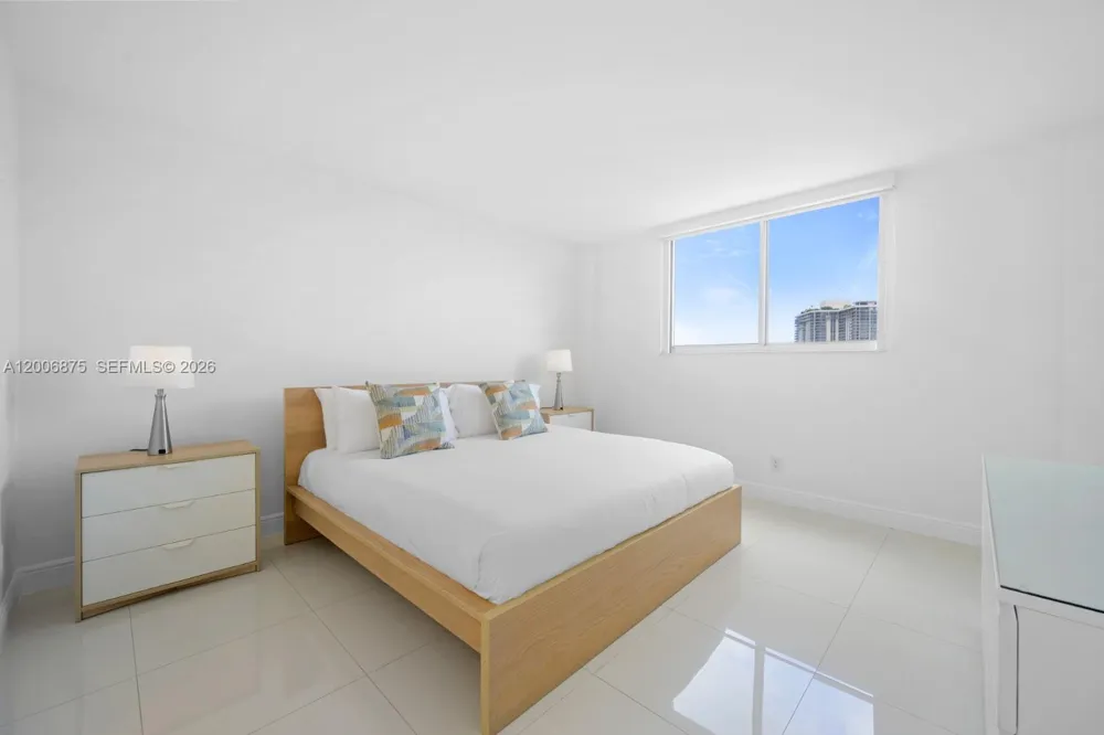 19370 Collins Ave #1122 Sunny Isles Beach, FL 33160