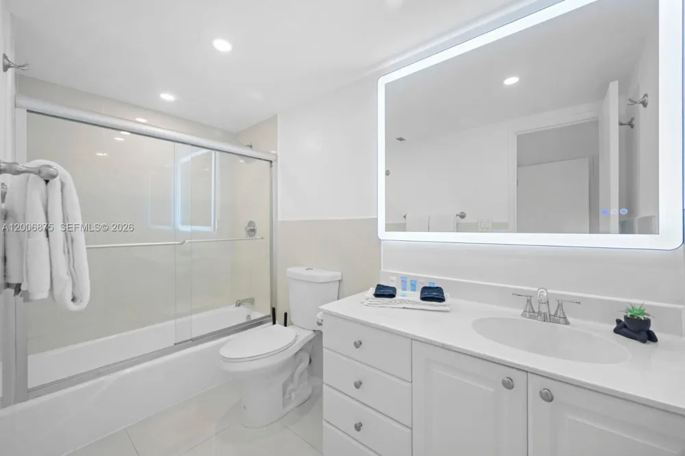 19370 Collins Ave #1122 Sunny Isles Beach, FL 33160