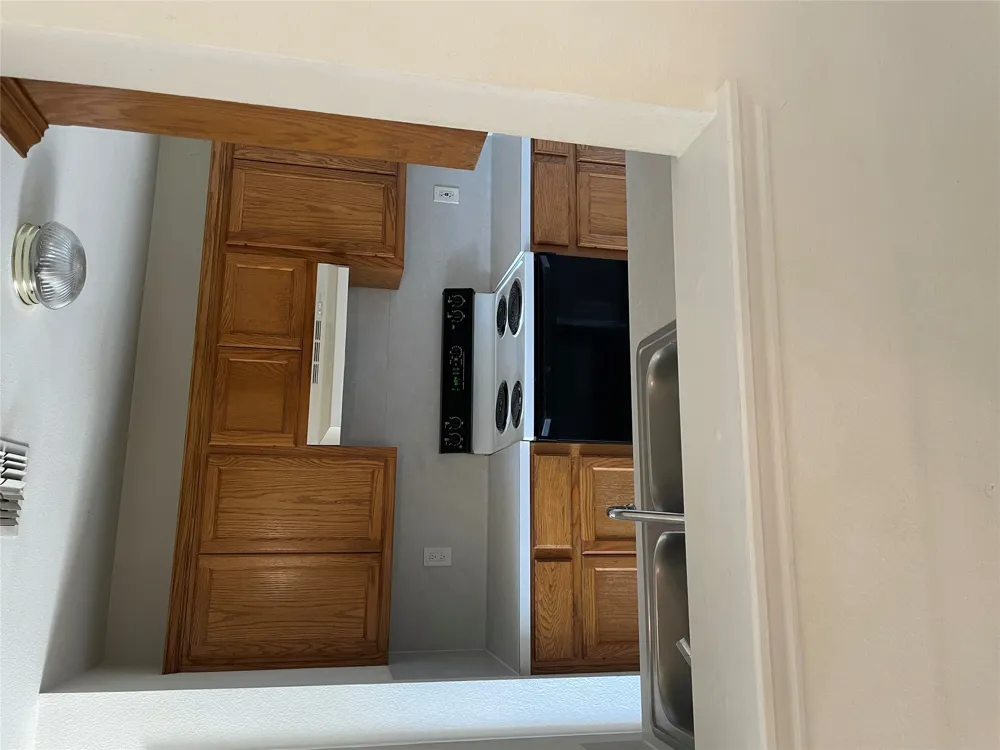 105 Axis Deer Trail #A Hutto, TX 78634