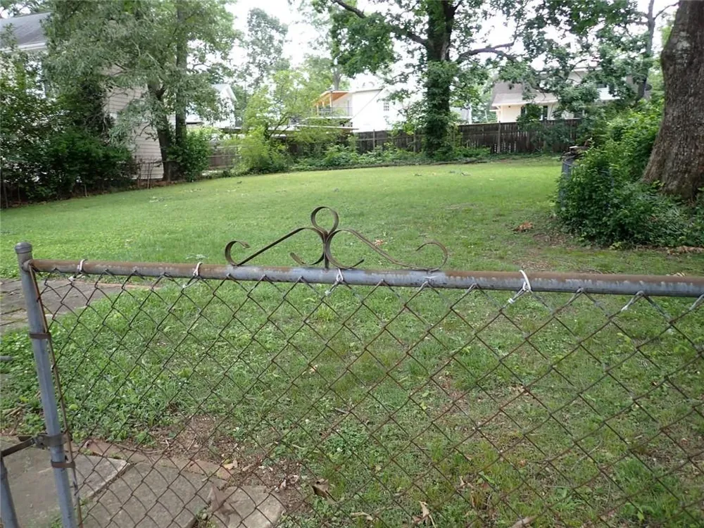 1476 Cambridge Avenue College Park, GA 30337