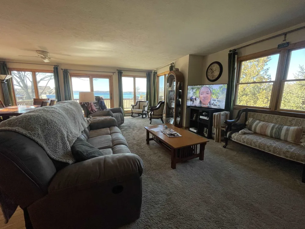11282 S East Torch Lake Drive Helena Township, MI 49612