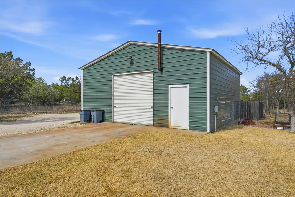 150 County Road 220 Florence, TX 76527