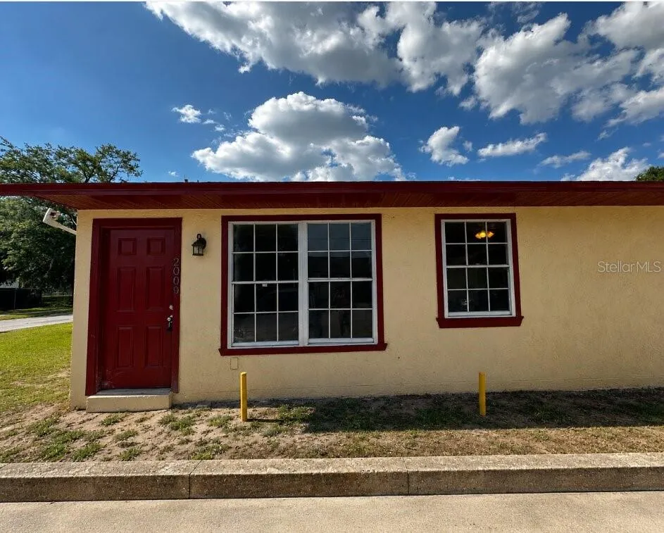2009 KELLEY AVENUE Kissimmee, FL 34744