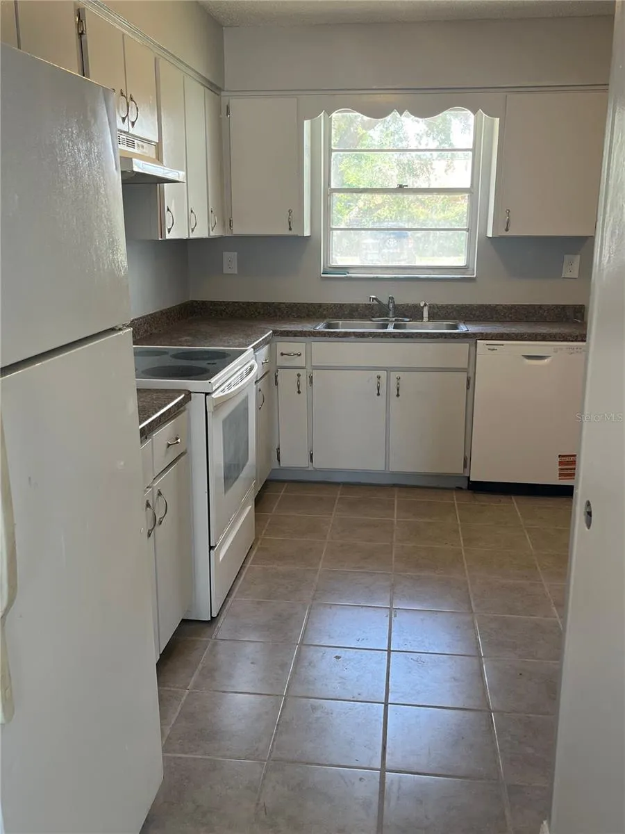 2009 KELLEY AVENUE Kissimmee, FL 34744