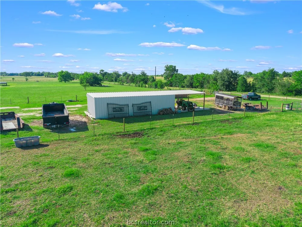 13504 Hudson Farms Road Franklin, TX 77859