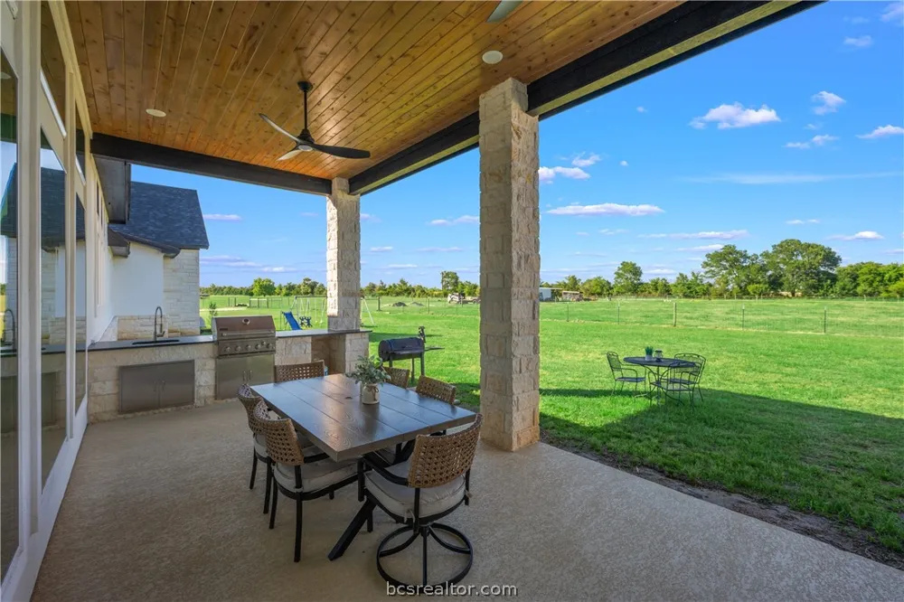 13504 Hudson Farms Road Franklin, TX 77859