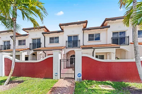 3535 NW 29th Ct