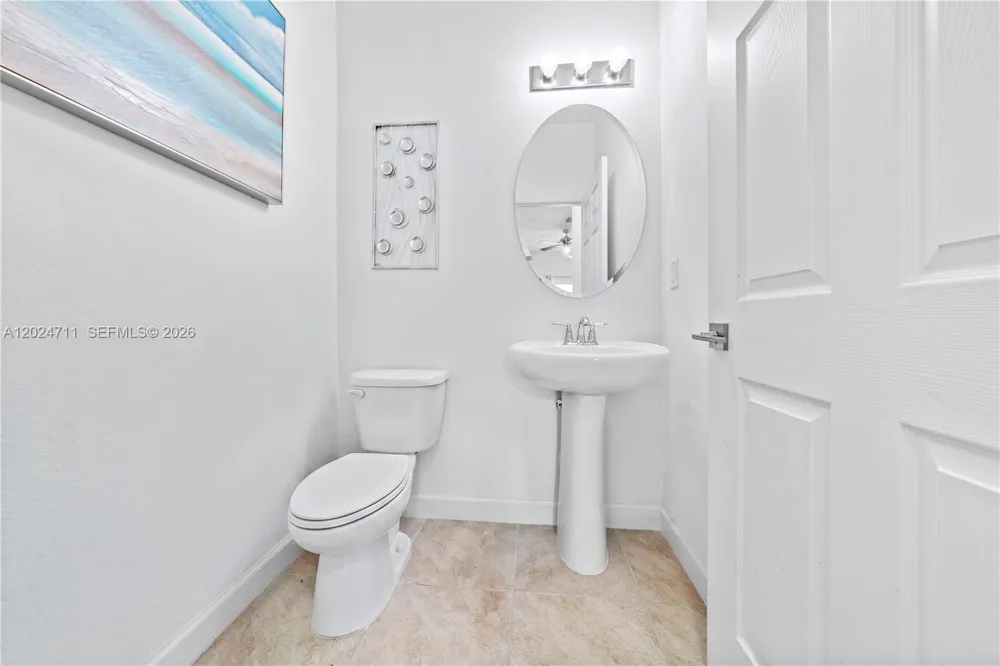 3535 NW 29th Ct Lauderdale Lakes, FL 33311