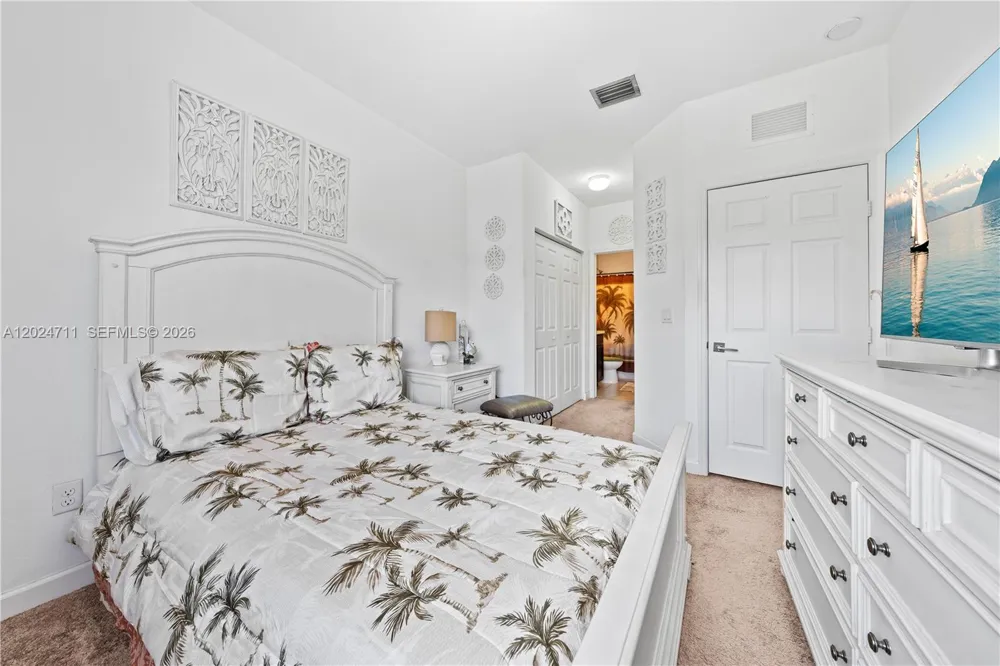 3535 NW 29th Ct Lauderdale Lakes, FL 33311