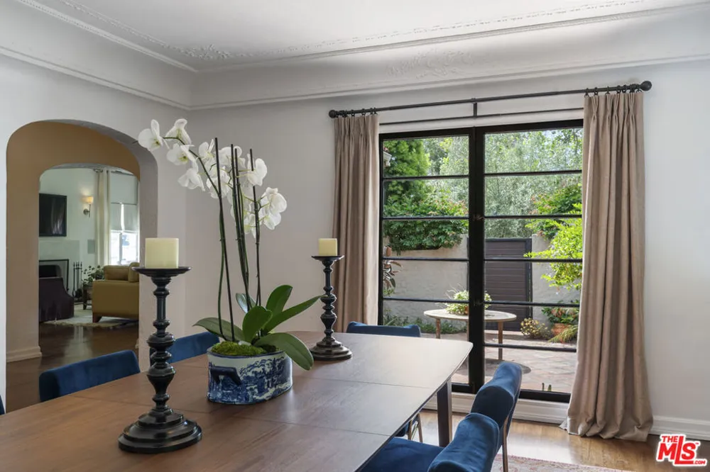 808 S Cloverdale Avenue Los Angeles, CA 90036