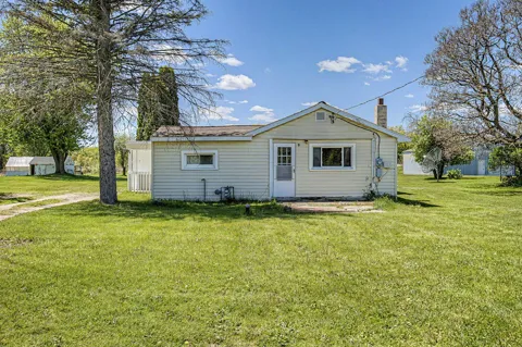11641 17 Mile Road