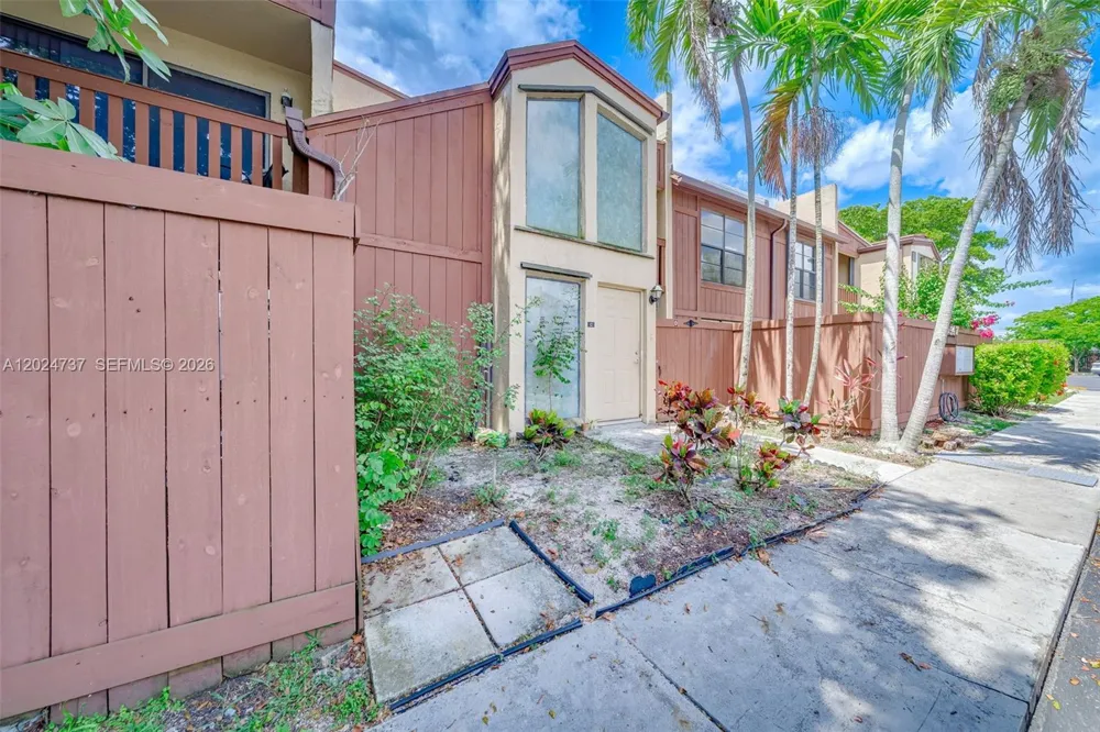 6547 SW 116th Pl #C Miami, FL 33173