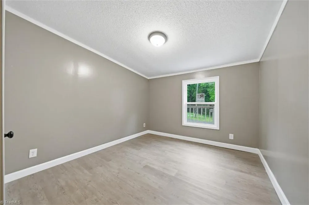 120 Mathis Street Jonesville, NC 28642