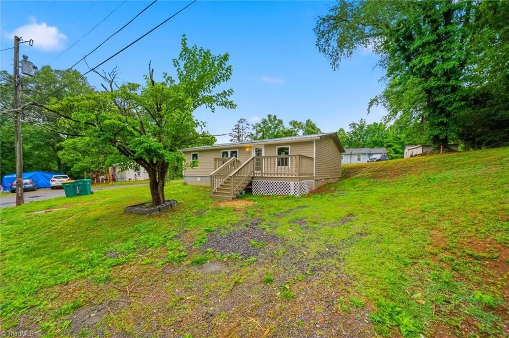120 Mathis Street Jonesville, NC 28642
