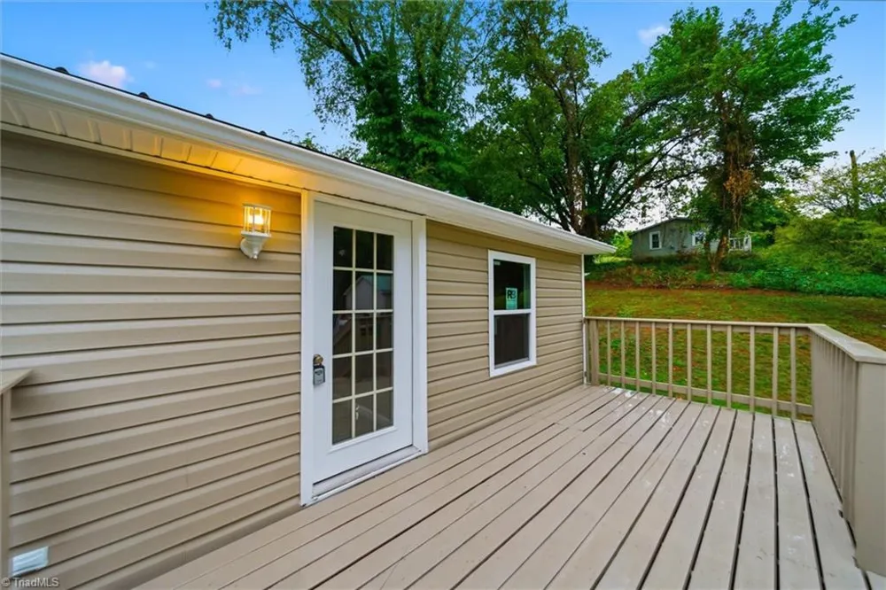 120 Mathis Street Jonesville, NC 28642