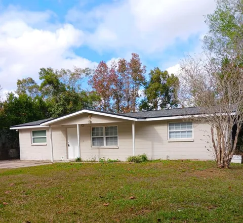 21377 CAMPBELL DRIVE