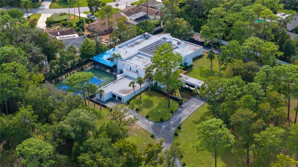 808 SWEETWATER CLUB BOULEVARD Longwood, FL 32779