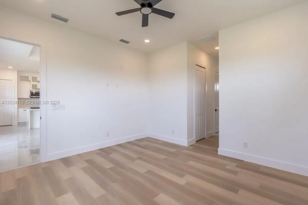 4203 11th St. W Other City - In The State Of Florida, FL 33971