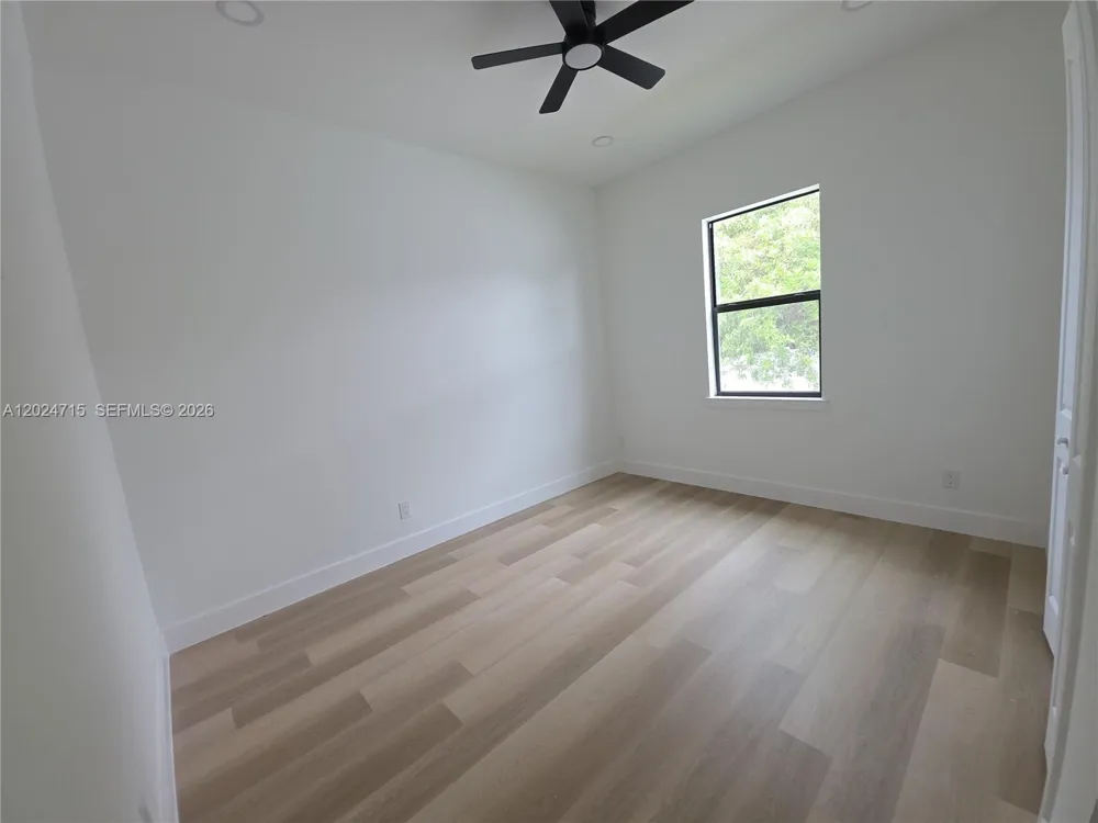 4203 11th St. W Other City - In The State Of Florida, FL 33971
