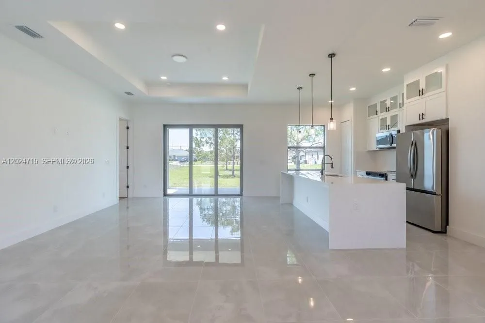 4203 11th St. W Other City - In The State Of Florida, FL 33971