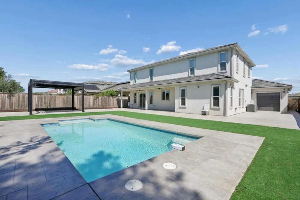 2362 Interlaken Court Lodi, CA 95242