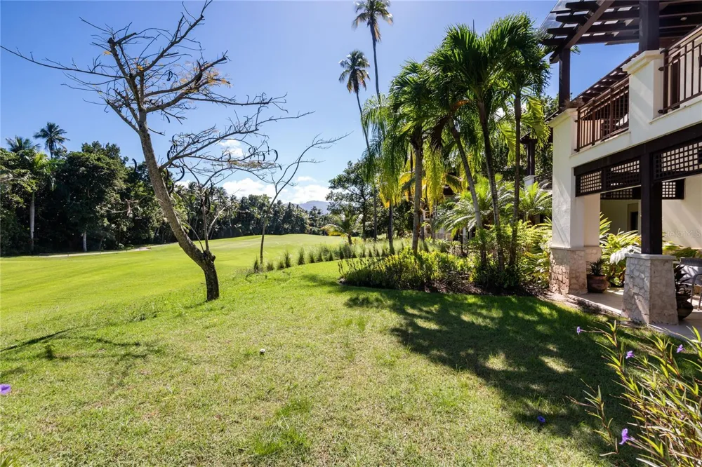 7000 BAHIA BEACH BLV LAS VERANDAS #3118 Rio Grande, PR 00745