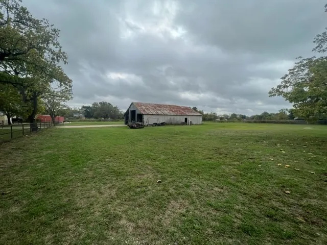 310 W Hughes Street Collinsville, TX 76233