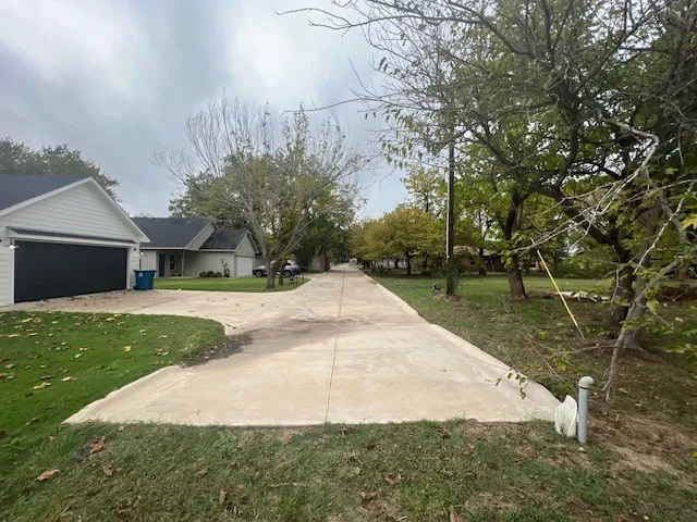 310 W Hughes Street Collinsville, TX 76233
