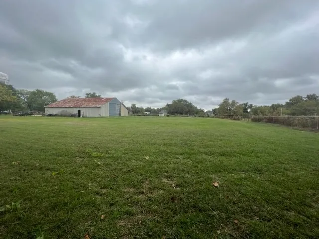 310 W Hughes Street Collinsville, TX 76233