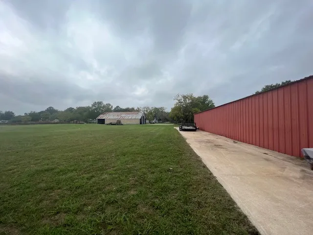 310 W Hughes Street Collinsville, TX 76233