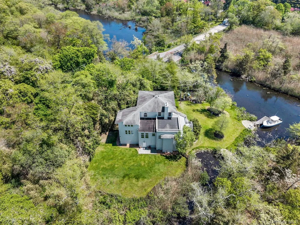 238 Beaver Dam Road Brookhaven, NY 11719