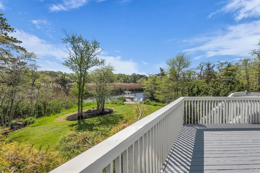 238 Beaver Dam Road Brookhaven, NY 11719