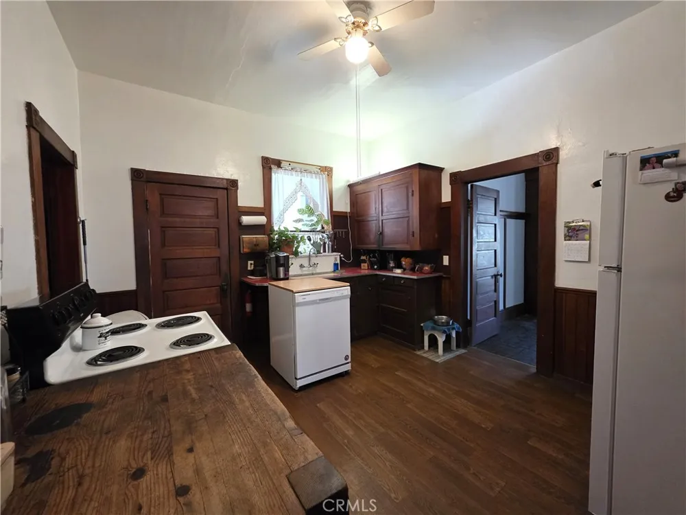 1414 Marin Corning, CA 96021