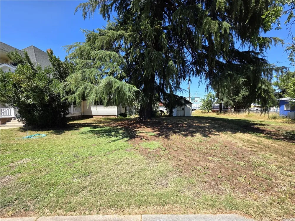1414 Marin Corning, CA 96021