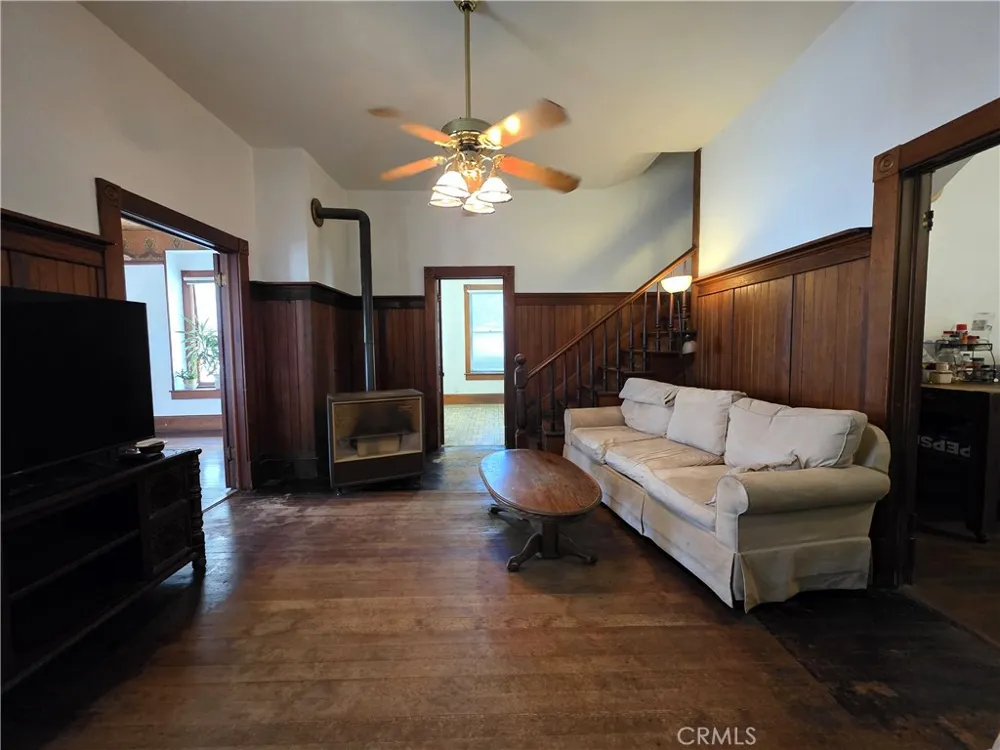 1414 Marin Corning, CA 96021