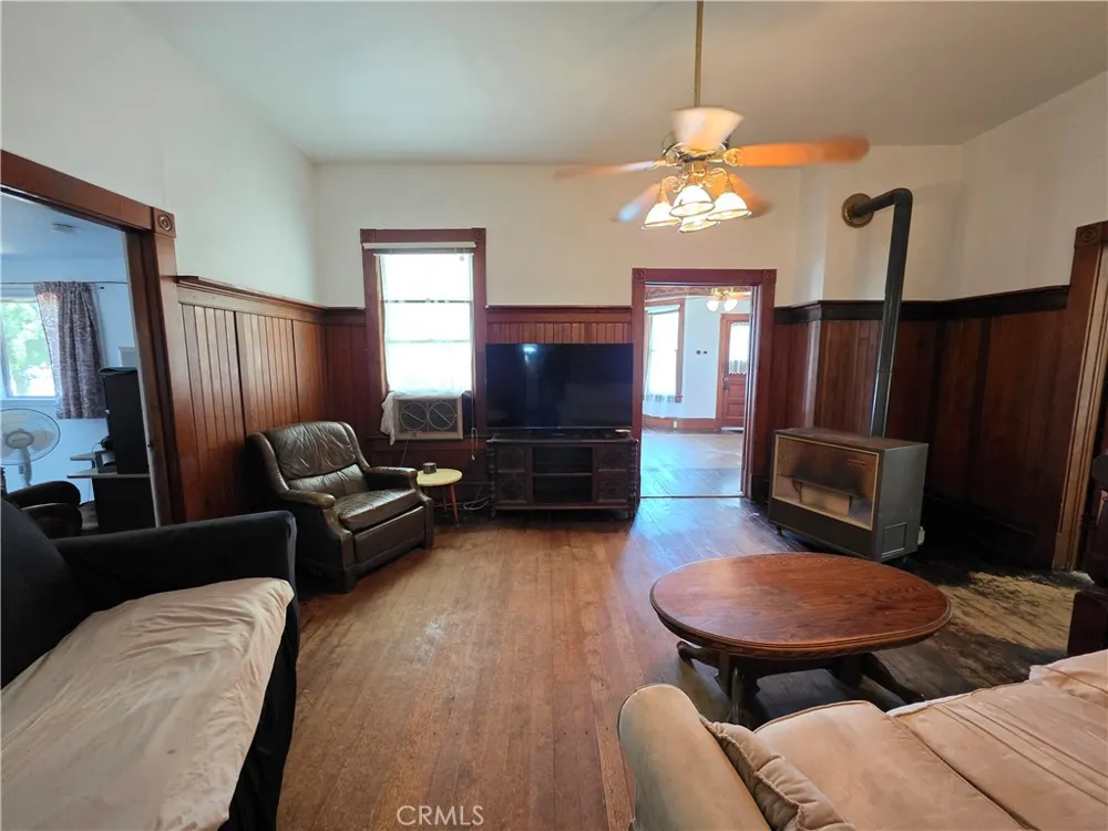 1414 Marin Corning, CA 96021