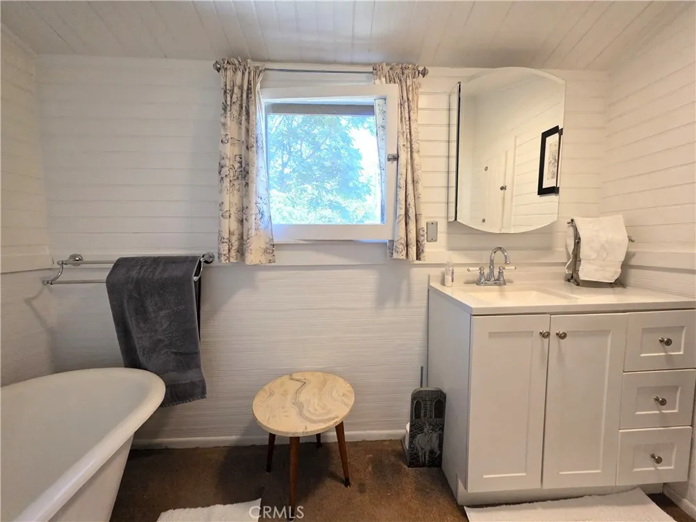 1414 Marin Corning, CA 96021