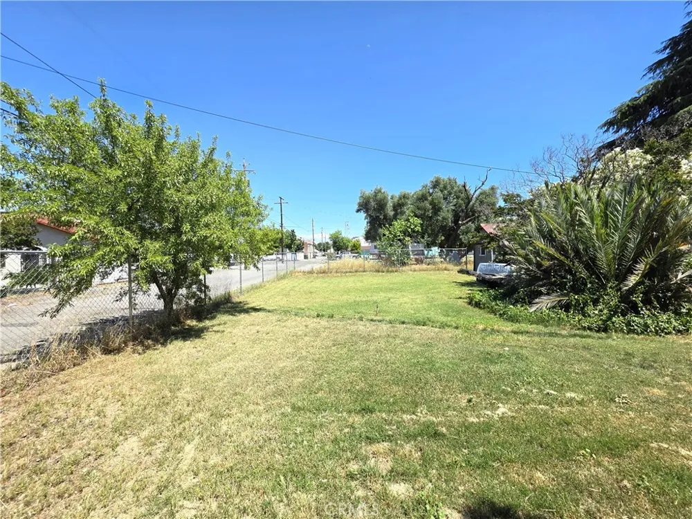 1414 Marin Corning, CA 96021