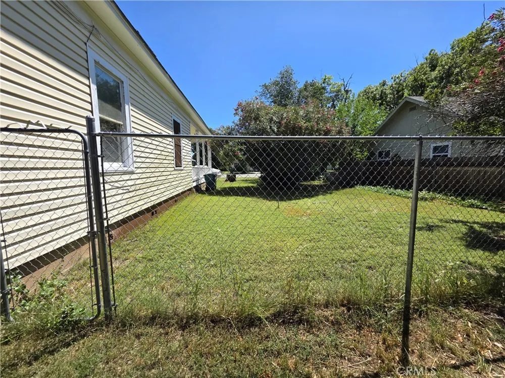 1414 Marin Corning, CA 96021