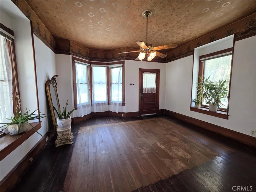 1414 Marin Corning, CA 96021