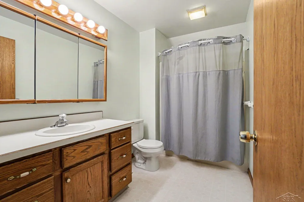 11279 Sarle Road Tittabawassee Township, MI 48623