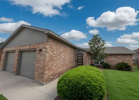 11319 Paramount Lane