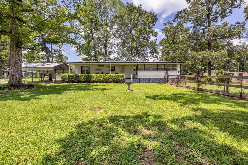 188 Chrissy Lane Trinity, TX 75862