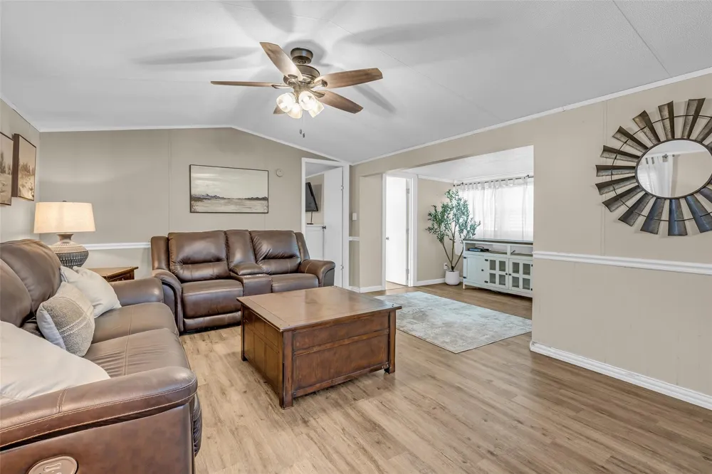 188 Chrissy Lane Trinity, TX 75862