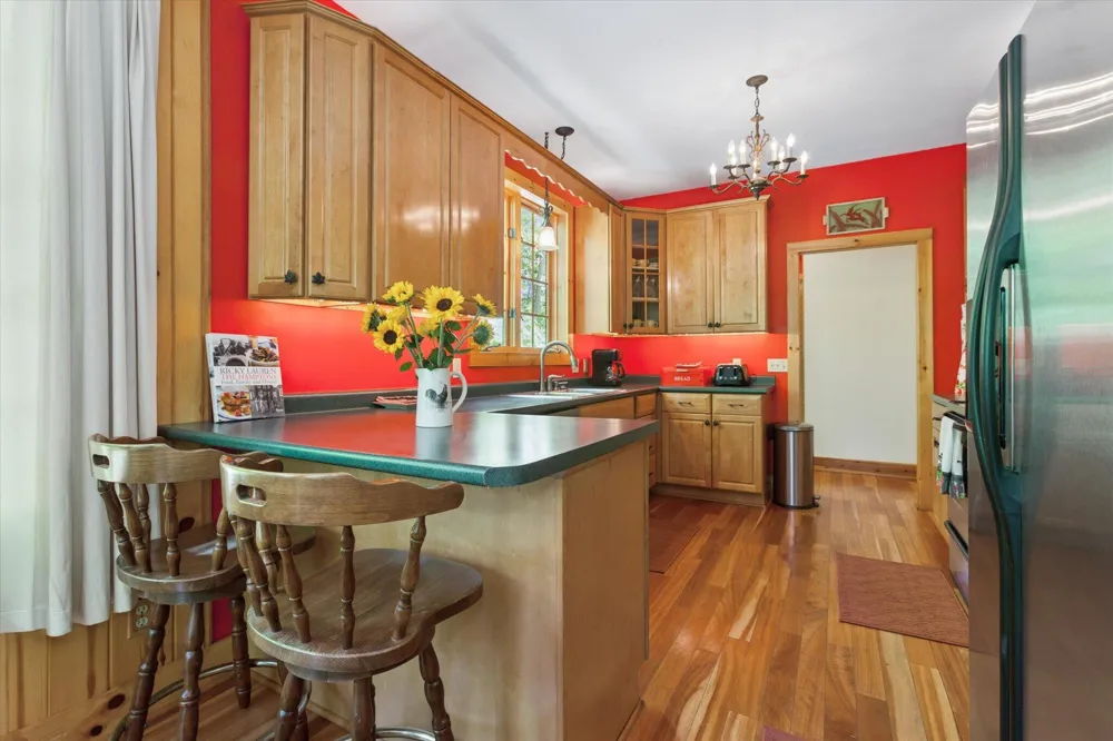 58 Lincoln Avenue Casco Township, MI 49090