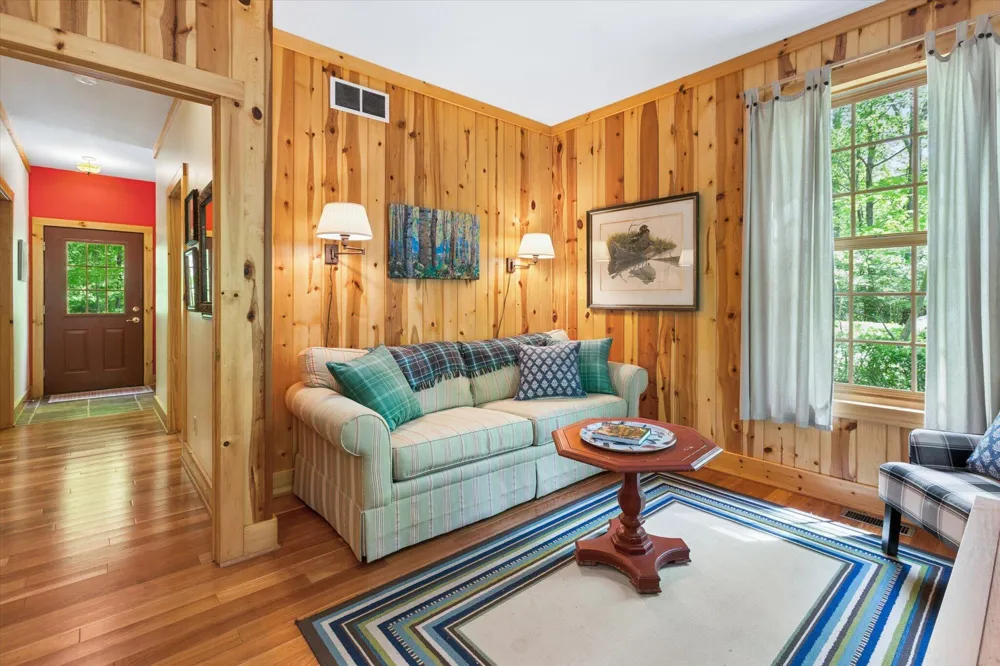 58 Lincoln Avenue Casco Township, MI 49090