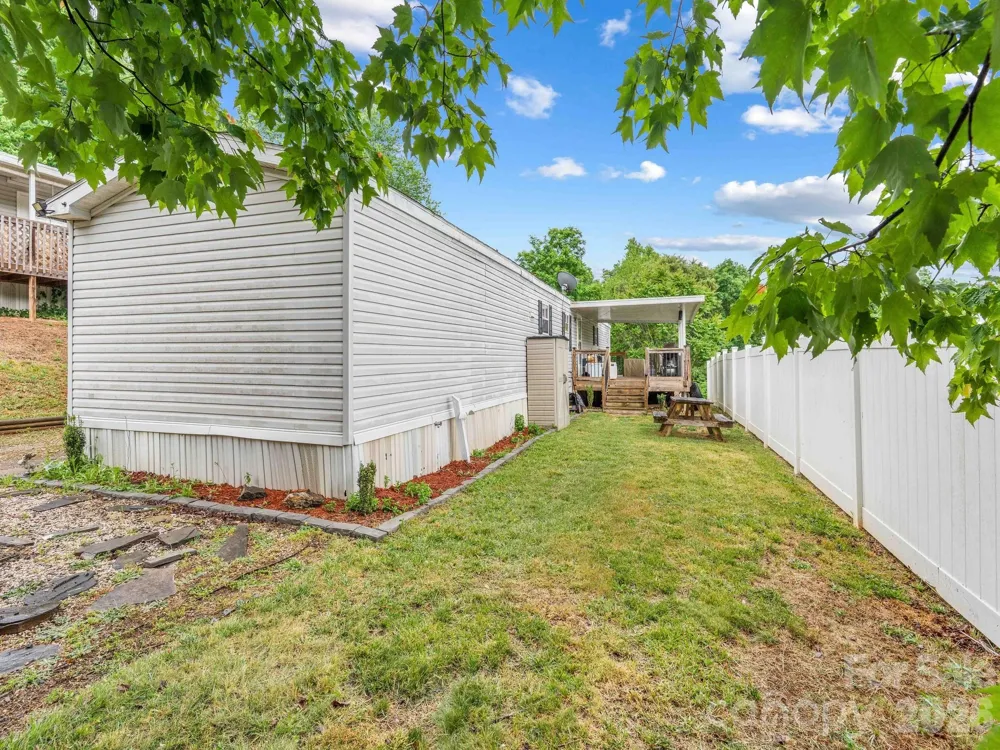 15 spring Street Candler, NC 28715