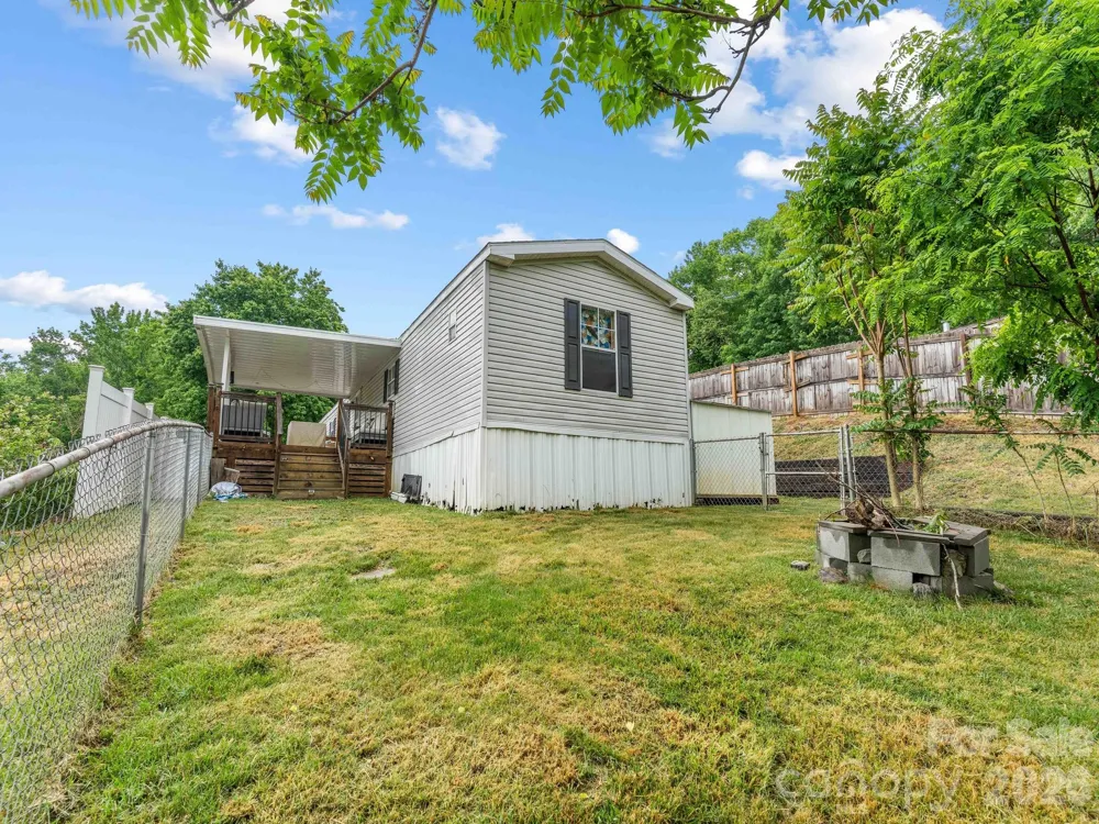 15 spring Street Candler, NC 28715
