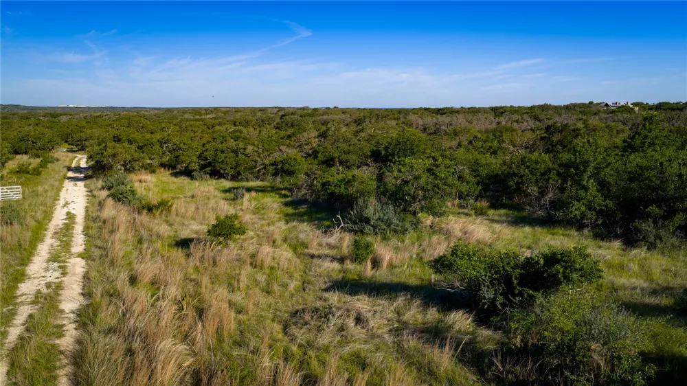 3276 Link Road Doss, TX 78618